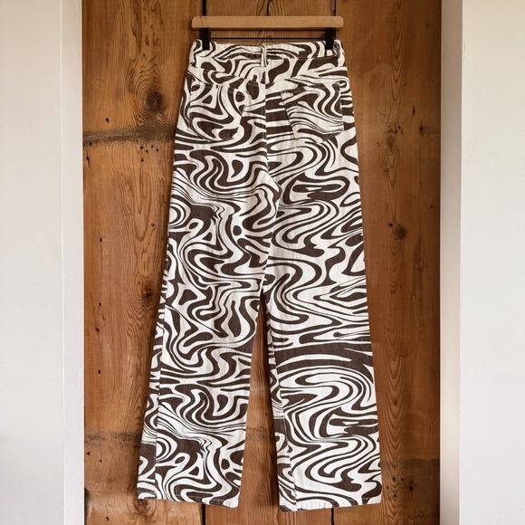 Sz 26 Tilly’s RSQ Swirl Straight Leg High Waisted Cotton Pants In Brown / White - Picture 2 of 5